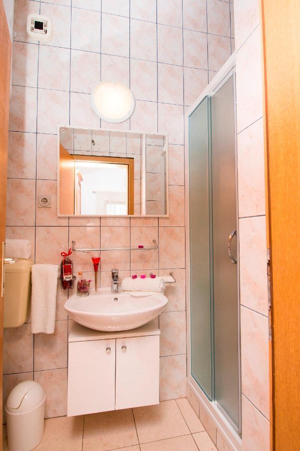 Antonio Apartment *
